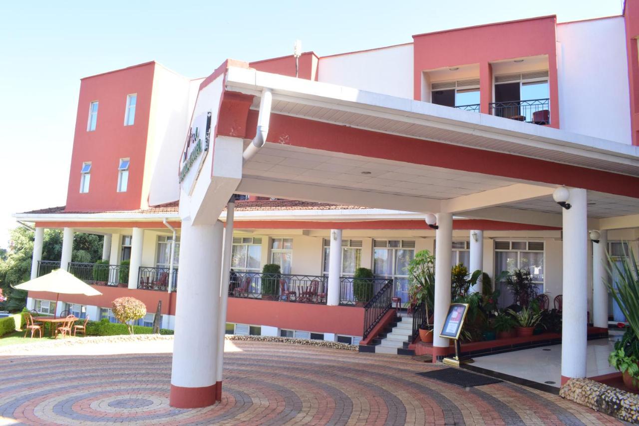 Meru Slopes Hotel Ngoại thất bức ảnh