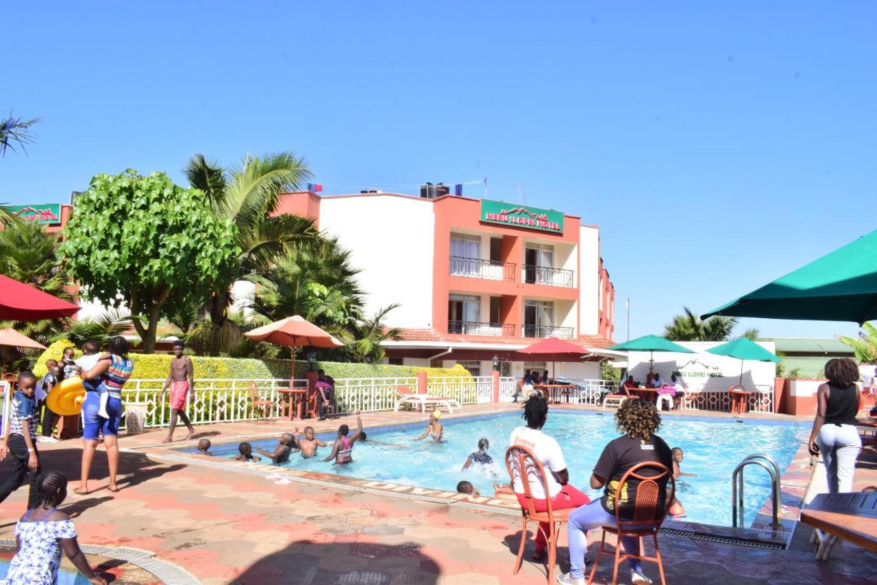 Meru Slopes Hotel Ngoại thất bức ảnh