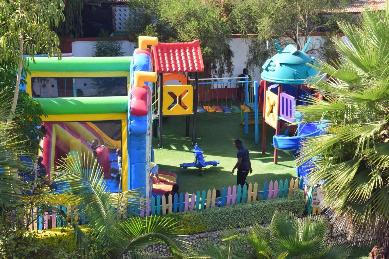 Meru Slopes Hotel Ngoại thất bức ảnh