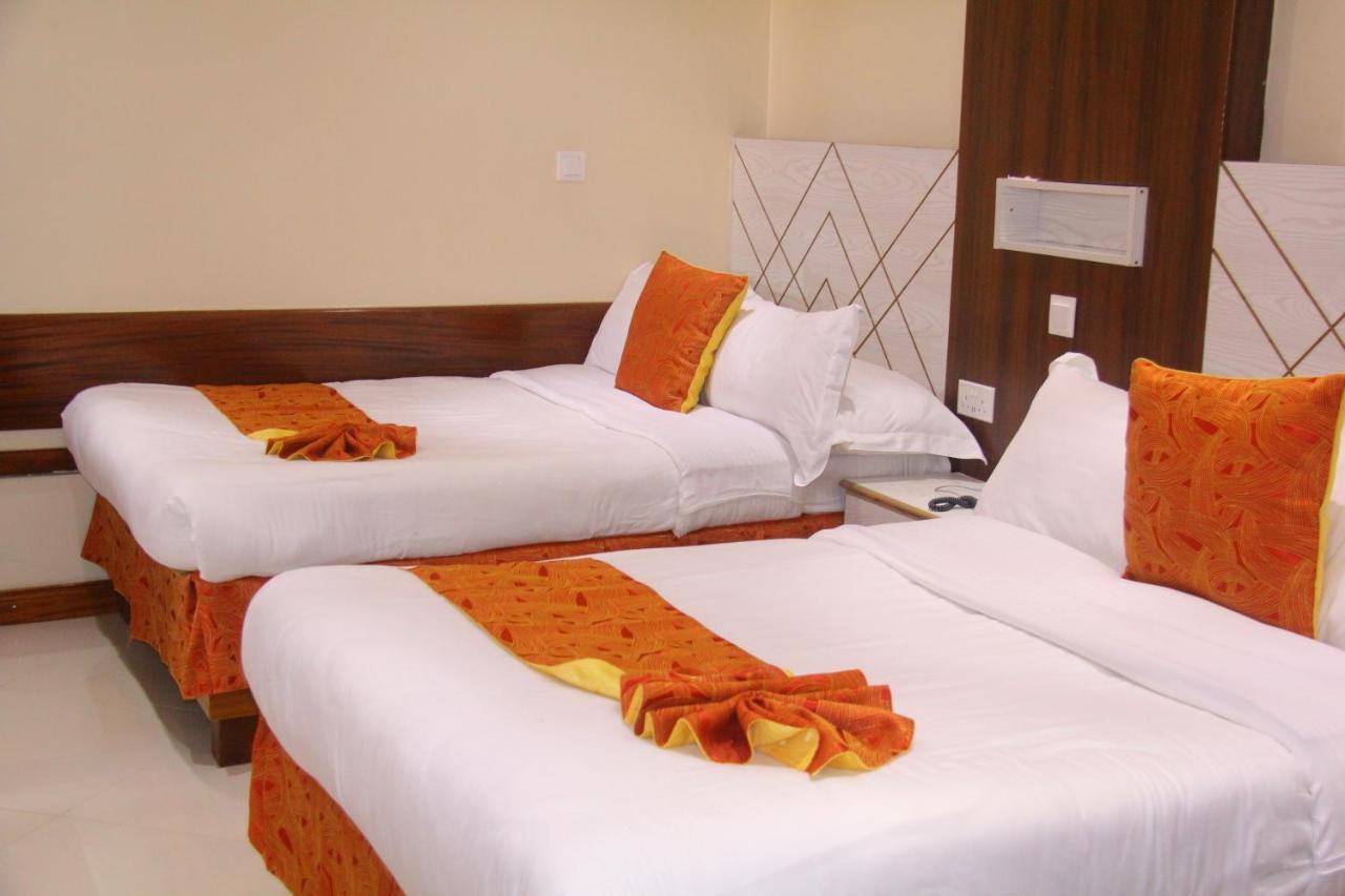 Meru Slopes Hotel Ngoại thất bức ảnh