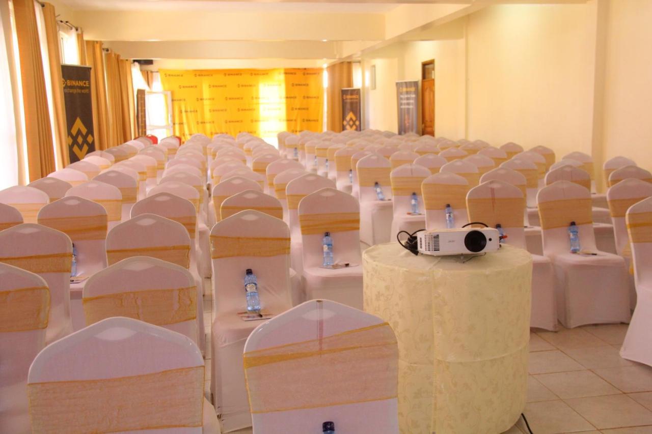 Meru Slopes Hotel Ngoại thất bức ảnh