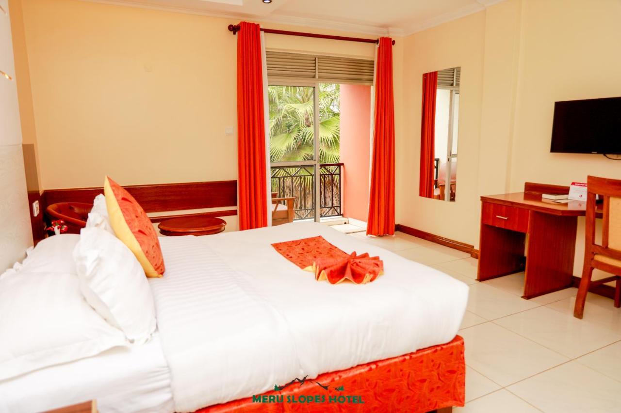 Meru Slopes Hotel Ngoại thất bức ảnh
