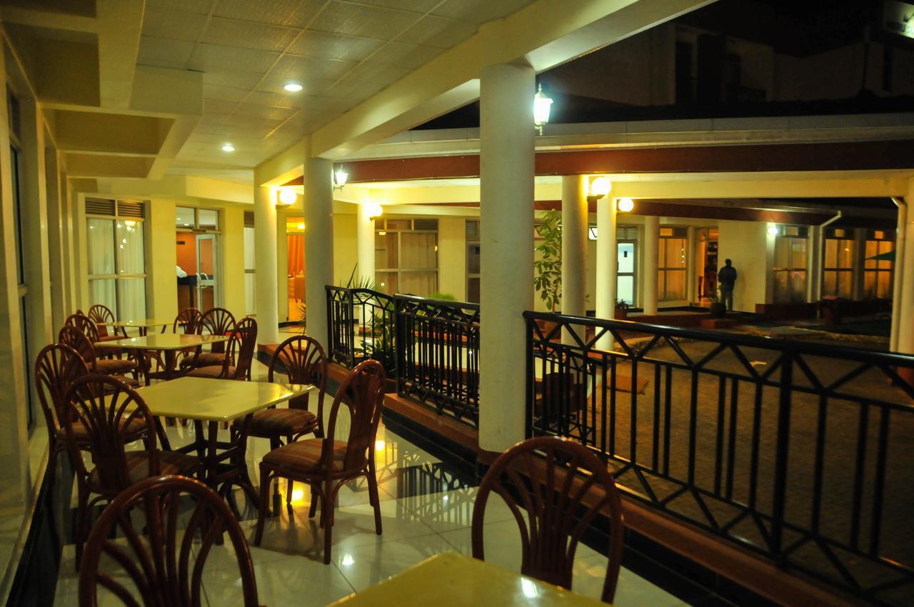 Meru Slopes Hotel Ngoại thất bức ảnh