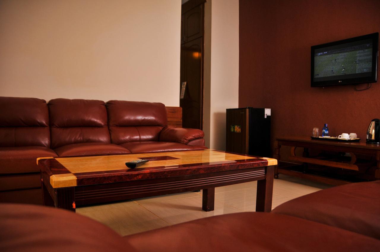 Meru Slopes Hotel Ngoại thất bức ảnh