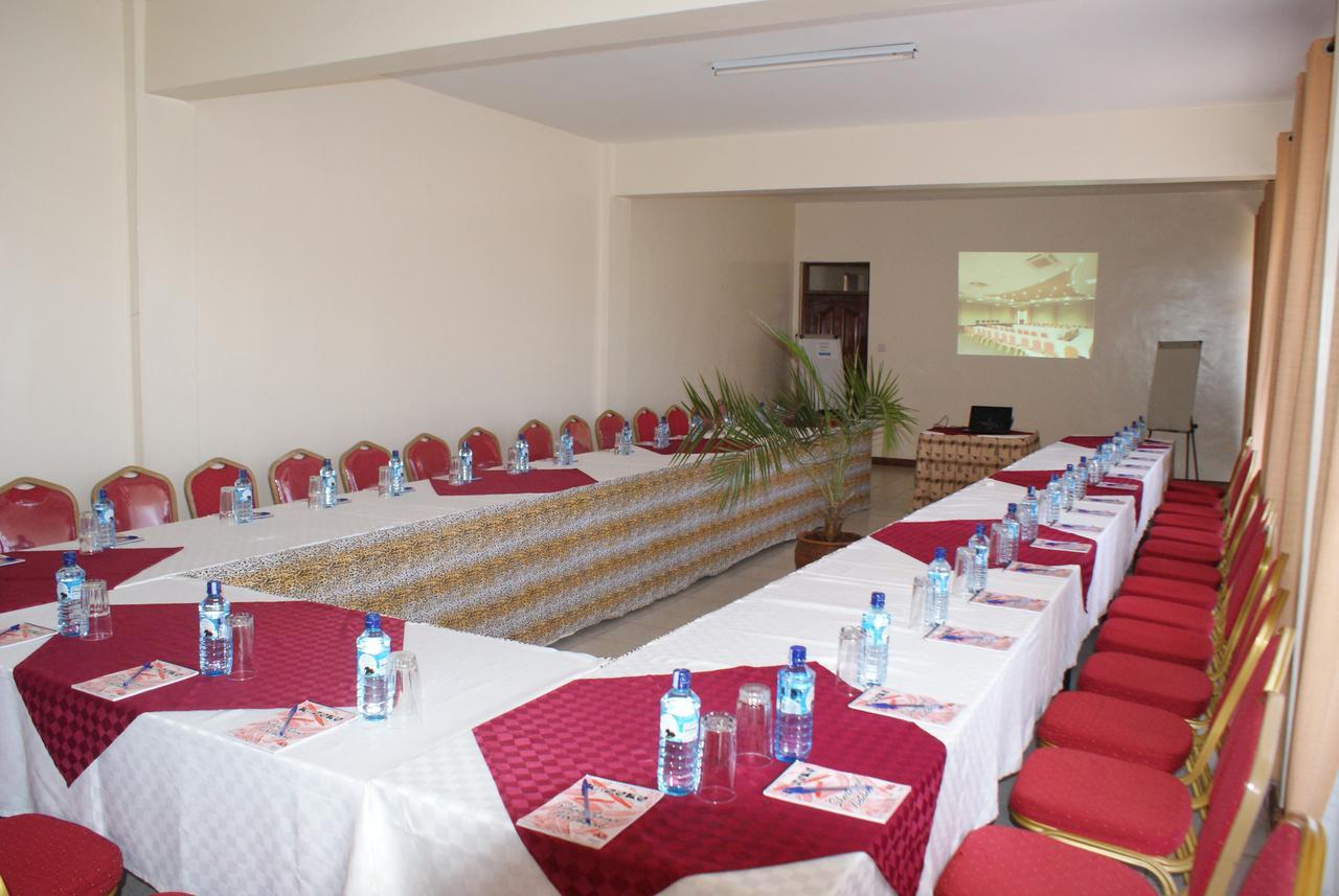 Meru Slopes Hotel Ngoại thất bức ảnh