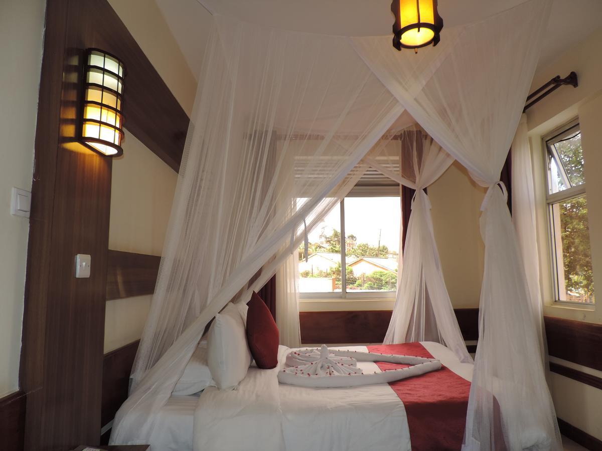 Meru Slopes Hotel Ngoại thất bức ảnh